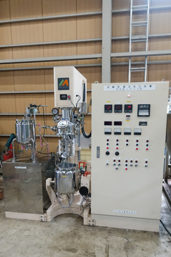 真空乳化装置<br><br>真空乳化釜