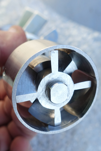 真空乳化装置<br><br>真空乳化釜<br><br>アジホモミキサー