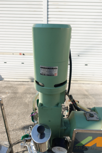 真空乳化装置<br><br>真空乳化釜<br><br>アジホモミキサー