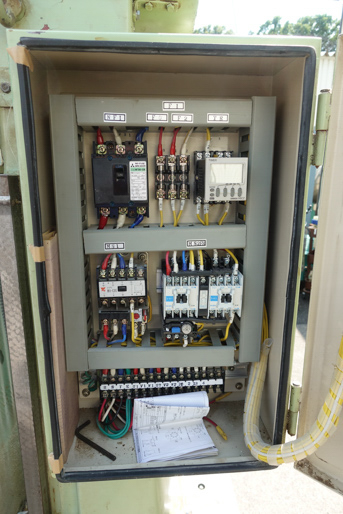 万能混合<br>撹拌機<br><br>混合撹拌機