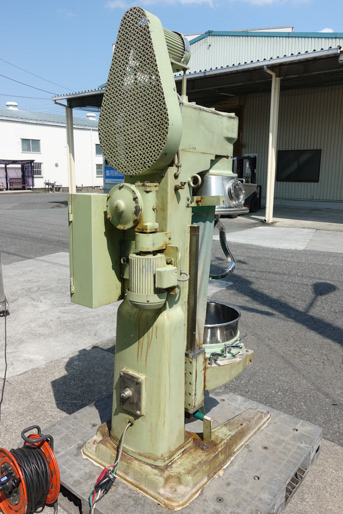 万能混合<br>撹拌機<br><br>混合撹拌機