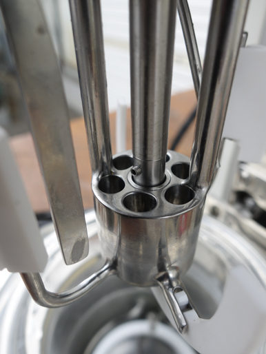 アヂホモミキサー