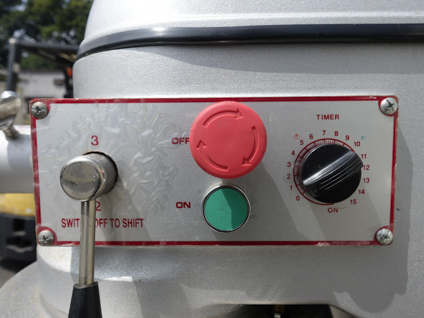 ケーキミキサー