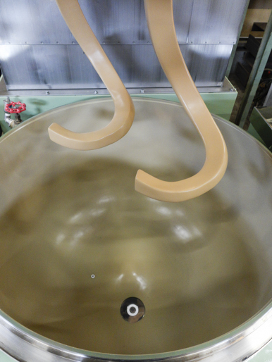 混合撹拌機<br><br>万能混合撹拌機