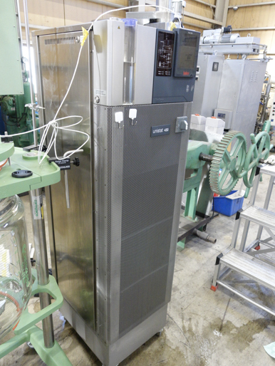 【1】<br>ガラス反応釜<br><br>精密温調器