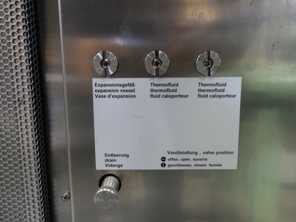 【1】<br>ガラス反応釜<br><br>精密温調器