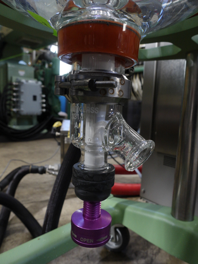 【1】<br>ガラス反応釜<br><br>精密温調器