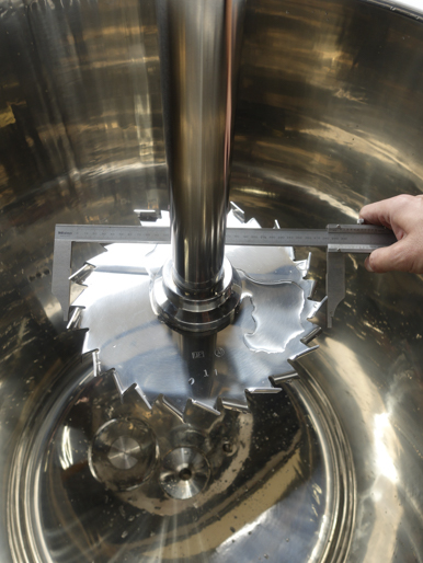 ※未使用品※<br>真空脱泡<br>SUS撹拌槽<br><br>ディスパー