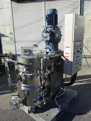 プラネタリーミキサー<br><br>ラムプレス付き