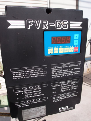 石川式<br>撹拌<br>擂潰機<br><br>ライカイ機