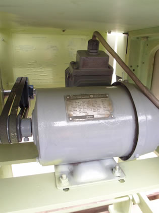 石川式<br>撹拌擂潰機<br><br>ライカイ機