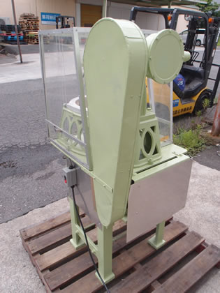 石川式<br>撹拌擂潰機<br><br>ライカイ機