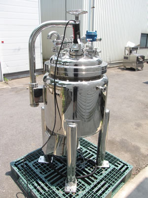 SUS撹拌槽<br>（T-103）