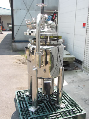 SUS撹拌槽<br>（T-103）