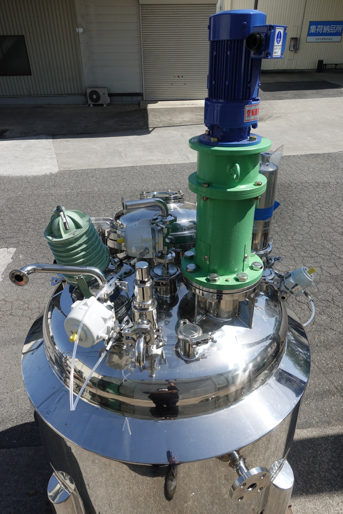 ジャケット付<br>ステンレス<br>撹拌槽