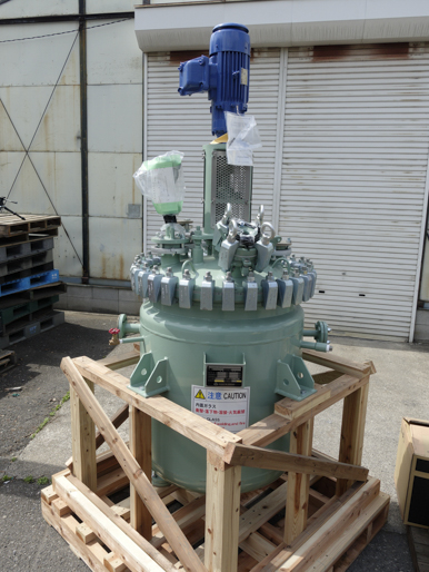 新品入荷<br><br>GL撹拌槽<br><br>反応釜