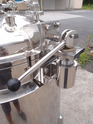 SUS316<br>ステンレス<br>タンク