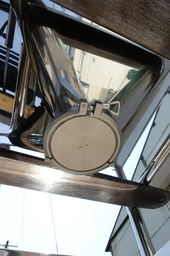 角型粉体<br>ホッパータンク<br><br>粉体用IBC