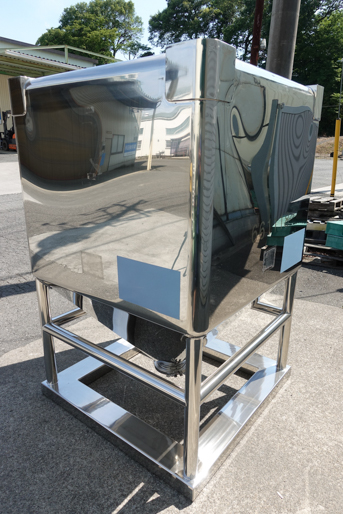 角型粉体<br>ホッパータンク<br><br>粉体用IBC
