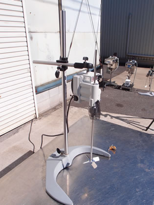 試験テスト<br>撹拌機<br><br>マゼラ