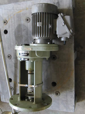 フランジ型<br>撹拌機