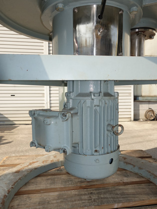 上部排出型<br>遠心分離機