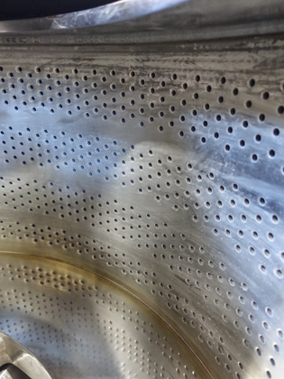 全自動式<br>底部排出型<br>遠心分離機