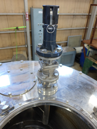 全自動式<br>底部排出型<br>遠心分離機