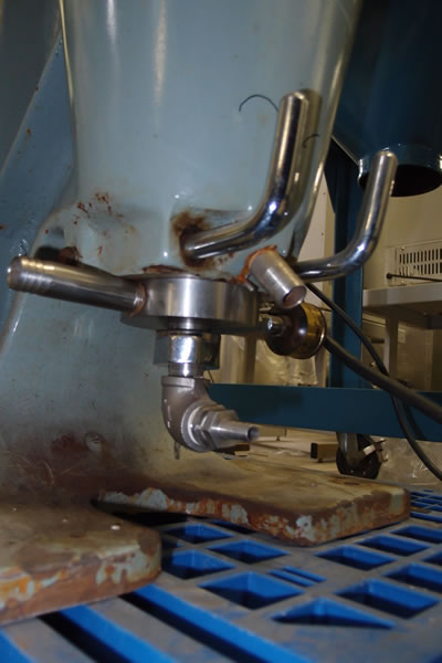 シャープレス<br>超高速<br>遠心分離機