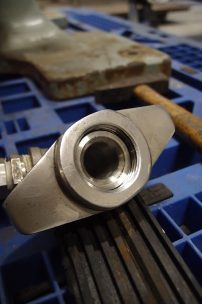 シャープレス<br>超高速<br>遠心分離機