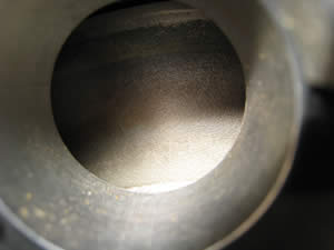 デカンタ<br>連続式<br>遠心分離機