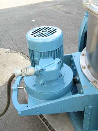 上部排出型<br>遠心分離機<br>バスケット型