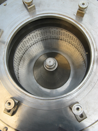 上部排出型<br>遠心分離機<br>バスケット型