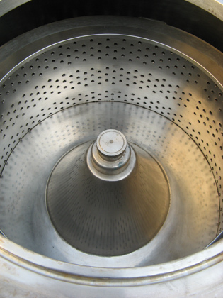 上部排出型<br>遠心分離機<br>バスケット型