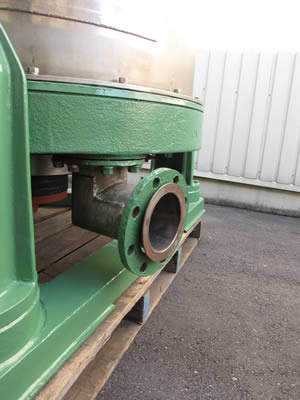 上部排出型<br>遠心分離機<br>バスケット型