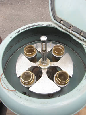 遠心器<br>沈殿管