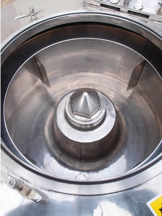 無孔壁<br>遠心分離機