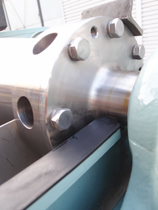 連続式<br>遠心分離機<br><br>デカンター