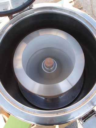 上部排出型<br>遠心分離機