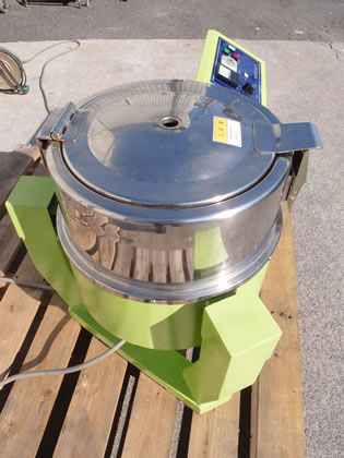 上部排出型<br>遠心分離機