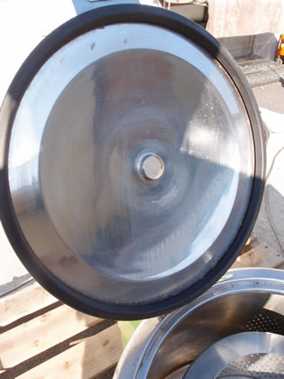 上部排出型<br>遠心分離機