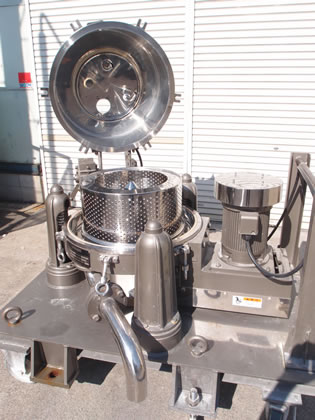 ケーシング<br>開閉型<br>上部排出型<br>遠心分離機