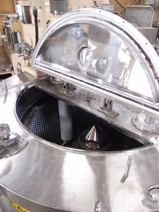 全自動<br>底部排出型<br>遠心分離機