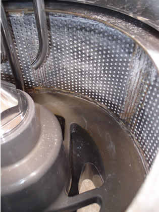 全自動<br>底部排出型<br>遠心分離機