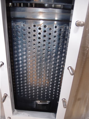 全自動<br>底部排出型<br>遠心分離機