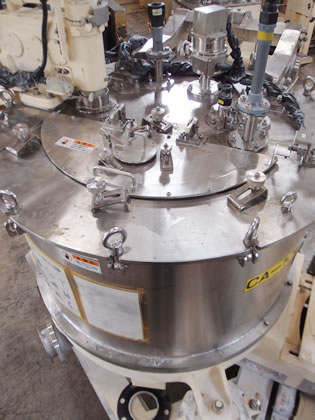 全自動<br>底部排出型<br>遠心分離機