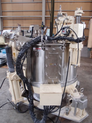 全自動<br>底部排出型<br>遠心分離機