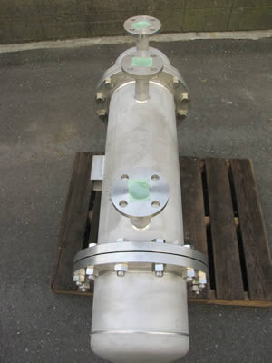 多管式熱交換機<br>コンデンサー<br>シェル＆チューブ