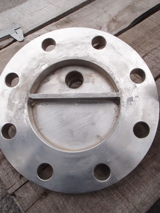 ステンレス<br>多管式<br>熱交換器<br><br>チューブ式<br>熱交換器