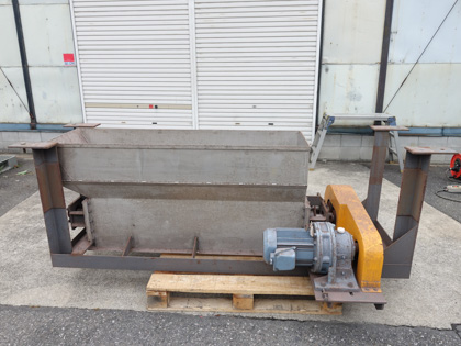 小型<br>全自動<br>圧搾式<br>フィルター<br>プレス